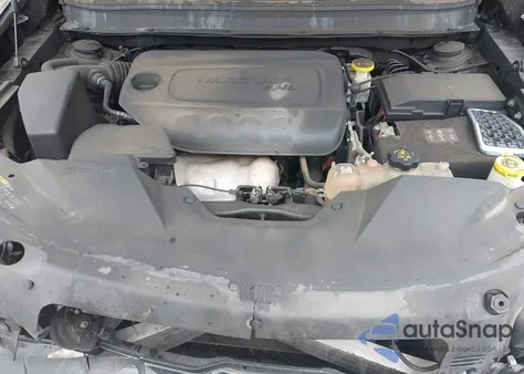 2020 Jeep Cherokee Latitude Plus 4X4 from USA, damaged, VIN 1C4PJMLB5LD551599